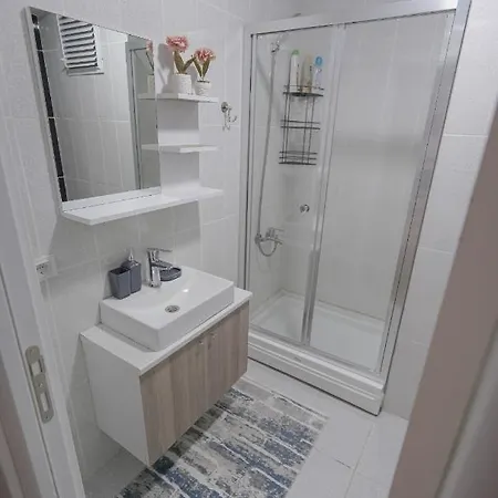 King Th28 Apartment