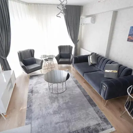 King Th28 Apartment *